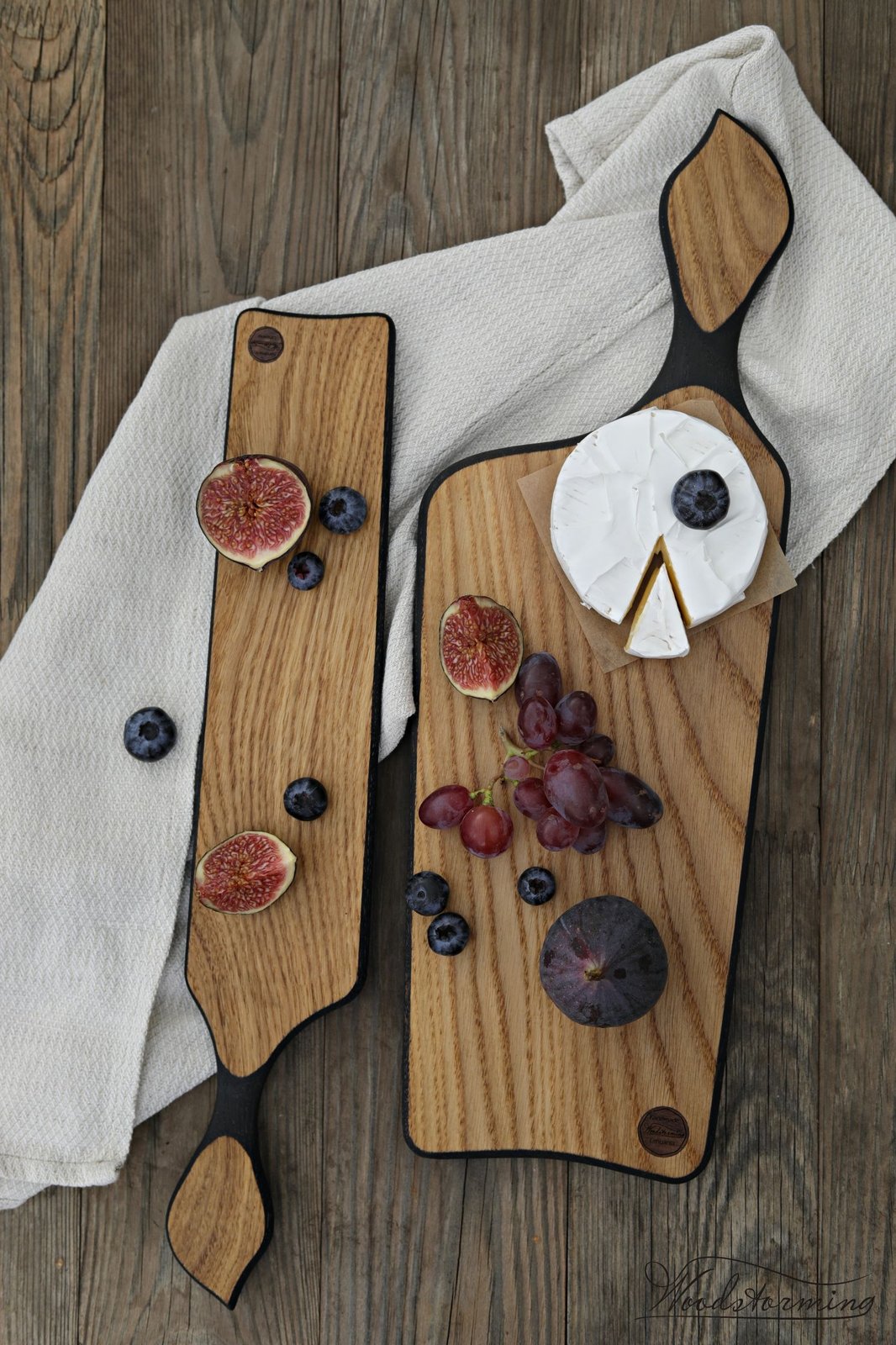 Woodstorming Ebonized oak serving boards with leaf shape handles